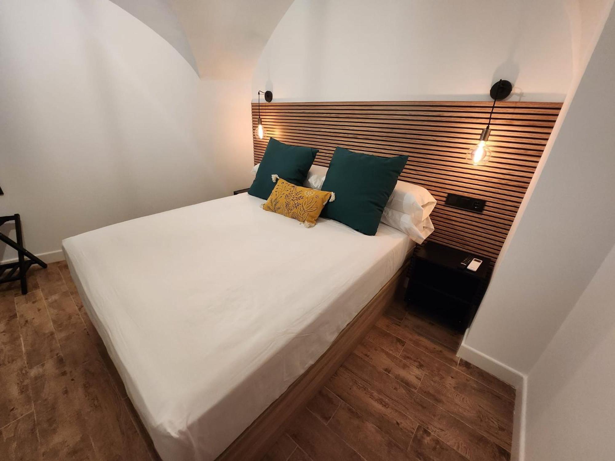Bailen 3 Apartment Caces Екстериор снимка