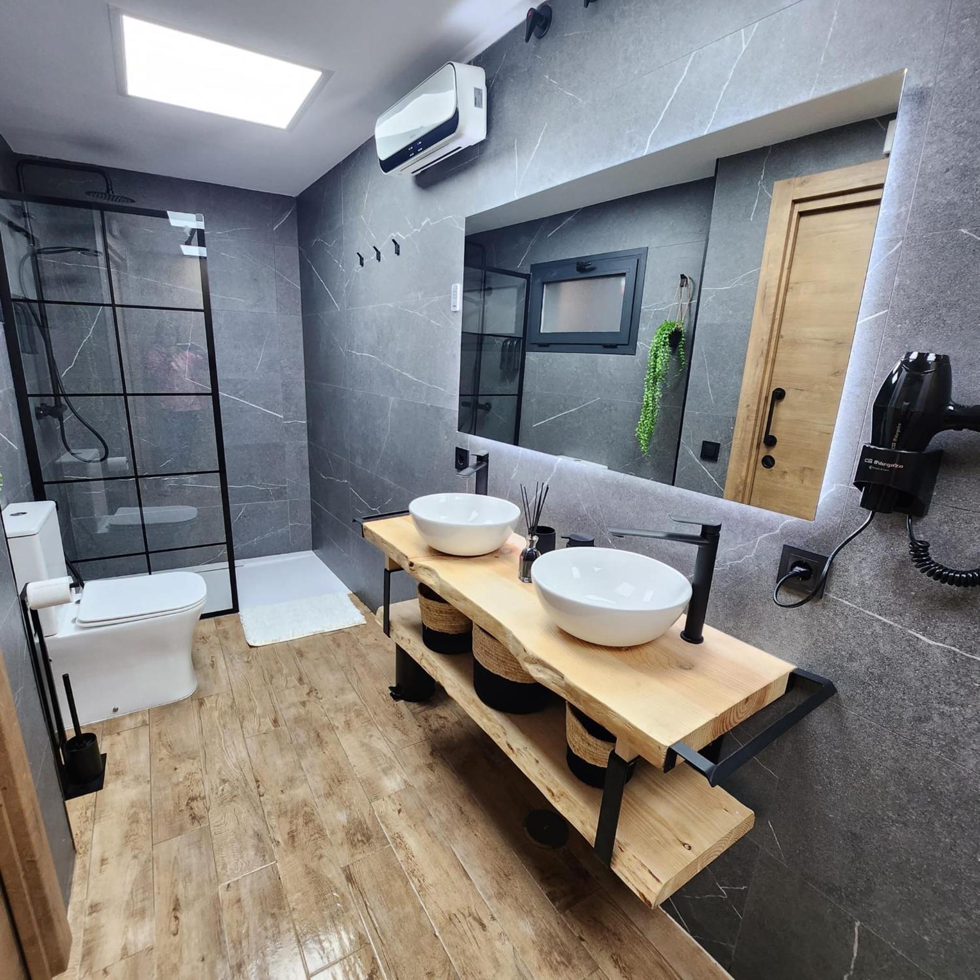 Bailen 3 Apartment Caces Екстериор снимка